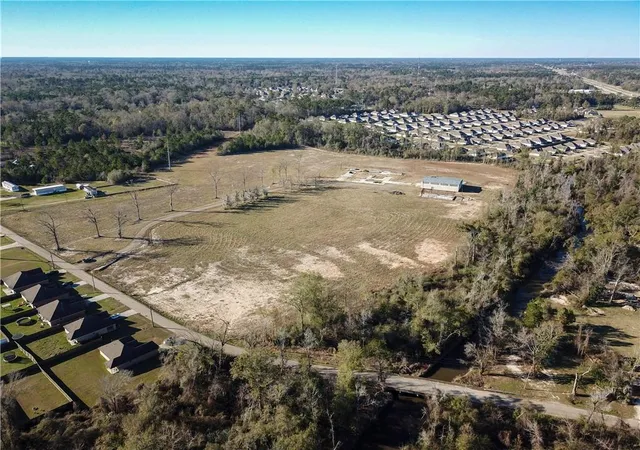 Photo 1 of Land for sale at 16143 W Murray Rd, Ponchatoula, LA 70454 | MLS# 2540515 | Listing updated on 2026-07-16