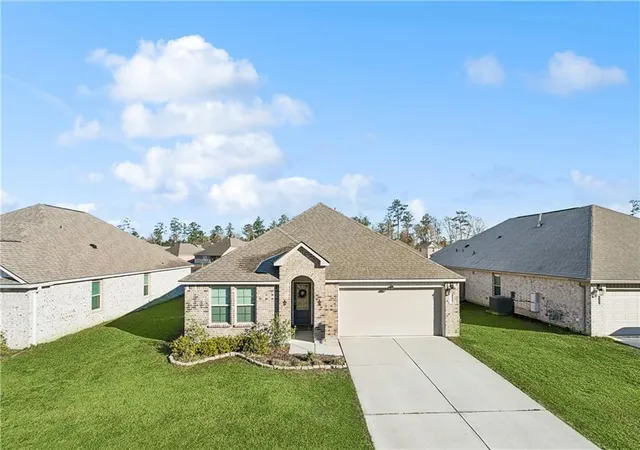 Homes for sale in Ponchatoula, LA | 24329 Dawson Ct, Ponchatoula, LA 70454 | MLS# 2539615