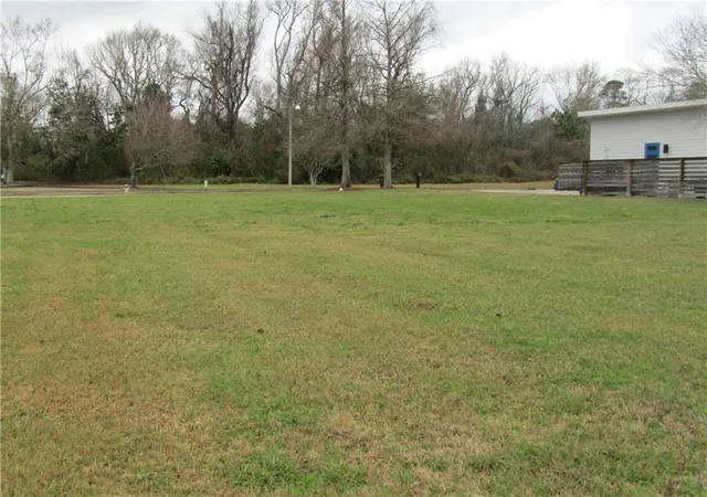 3rd image of 235 Antibes West St, Mandeville, LA 70448 | MLS# 2532805