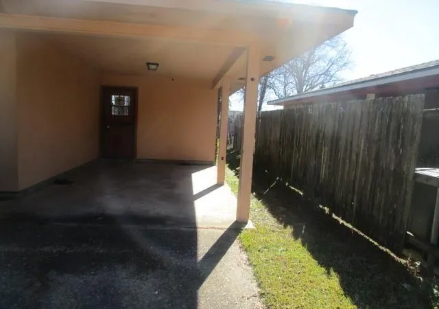 Homes for sale in Baton Rouge, LA | 7144 Perimeter Dr, Baton Rouge, LA 70812 | MLS# 2540789