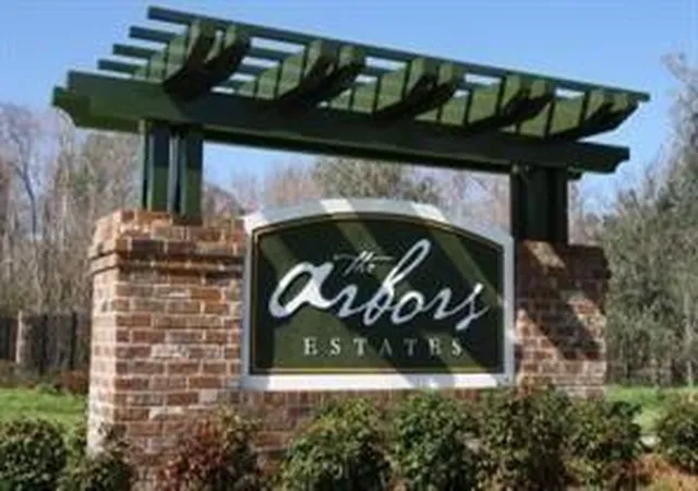 Photo 1 of Land for sale at 39 Arbor Ln, New Orleans, LA 70131 | MLS# 2540831 | Listing updated on 2026-03-25