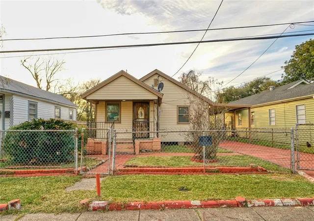 1st image of 3081 Boyd St, New Orleans, LA 70131 | MLS# 2541062