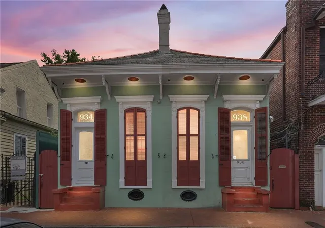 2nd image of 938 St Louis St #938, New Orleans, LA 70112 | MLS# 2541164