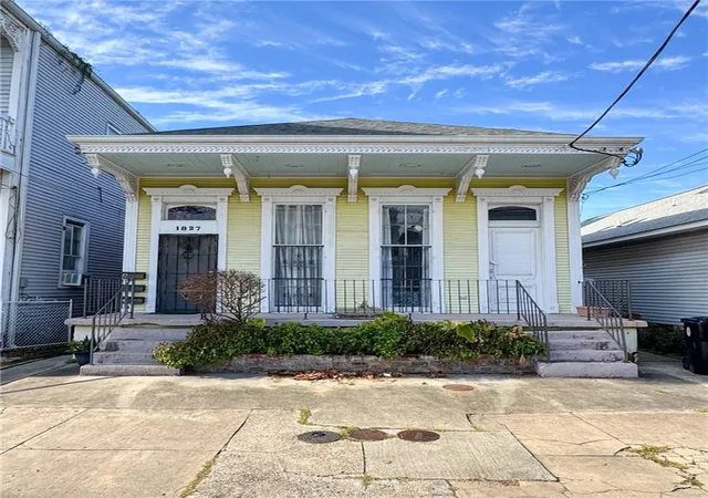 1st image of 1827 Baronne St, New Orleans, LA 70113 | MLS# 2541125