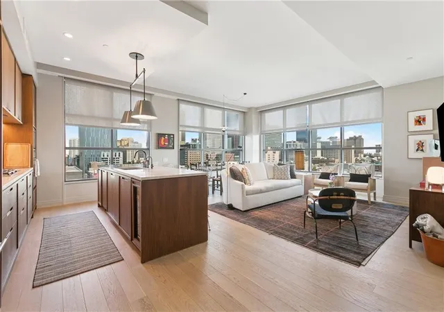 3rd image of 1001 Julia St #9E, New Orleans, LA 70113 | MLS# 2541163
