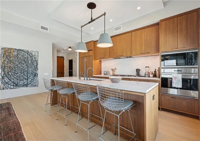 4th image of 1001 Julia St #9E, New Orleans, LA 70113 | MLS# 2541163