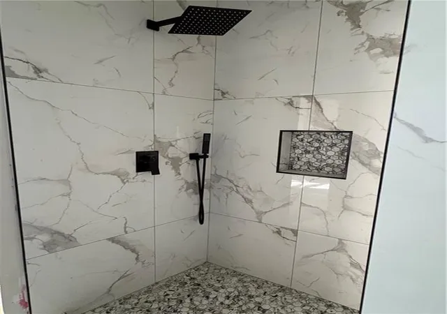 2nd image of 79 W Chalmette Cir, Chalmette, LA 70043 | MLS# 2541493