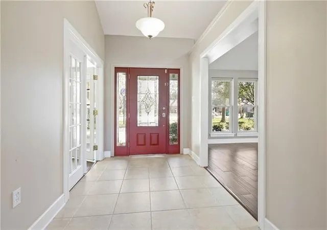 2nd image of 17 Colony Trail Dr, Mandeville, LA 70448 | MLS# 2540794