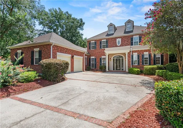 2nd image of 31 Cypress Point Ln, New Orleans, LA 70131 | MLS# 2541079