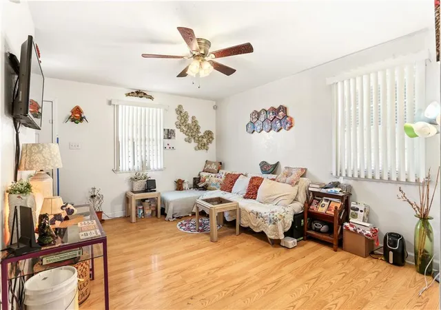 Homes for sale in New Orleans, LA | 6124 26 Baccich St, New Orleans, LA 70122 | MLS# 2541372