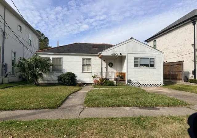 Photo 1 of Multi family home for sale at 450 Orion Ave, Metairie, LA 70005 | MLS# 2541476 | Listing updated on 2026-07-24