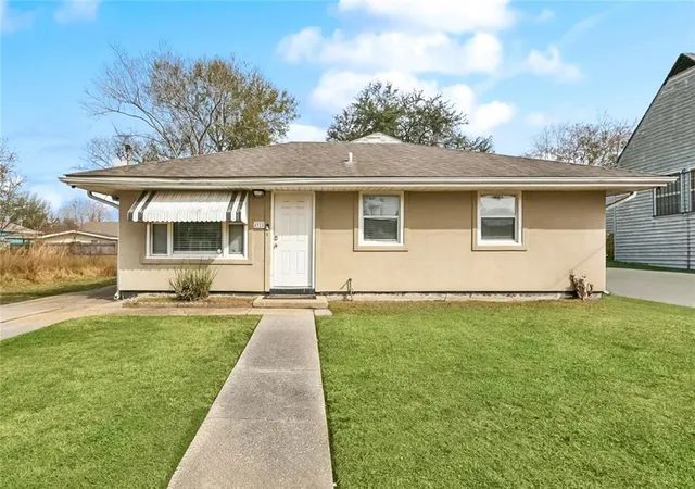 1st image of 4925 Feliciana Dr, New Orleans, LA 70126 | MLS# 2541780