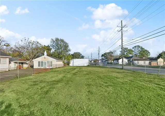 1st image of 938 Thayer St, New Orleans, LA 70114 | MLS# 2540127
