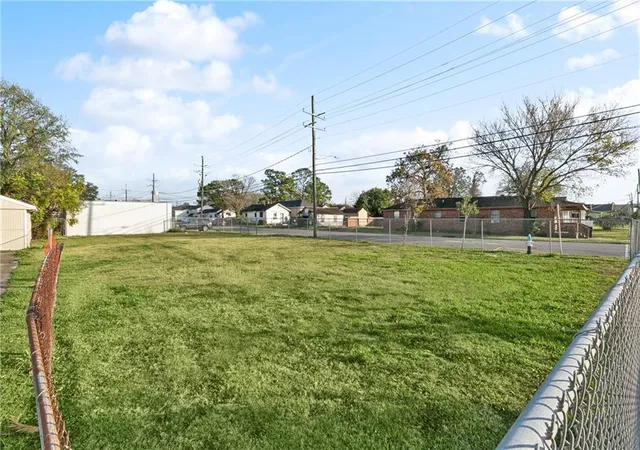 2nd image of 938 Thayer St, New Orleans, LA 70114 | MLS# 2540127