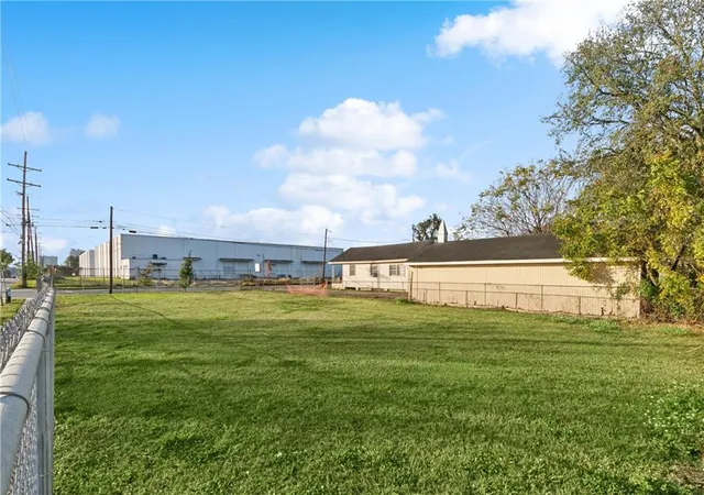 6th image of 938 Thayer St, New Orleans, LA 70114 | MLS# 2540127