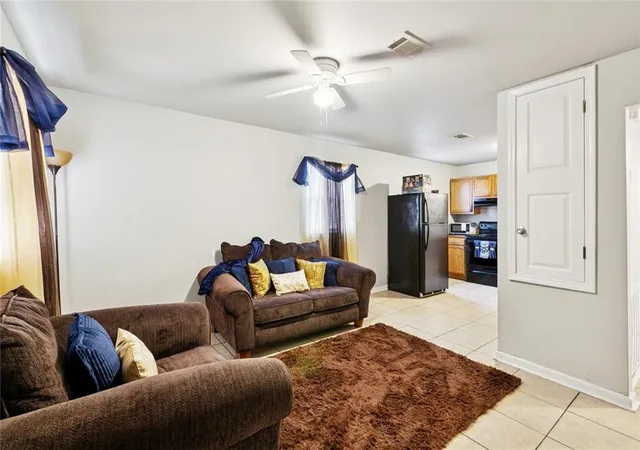 3rd image of 4533 Gallier Dr, New Orleans, LA 70126 | MLS# 2541790