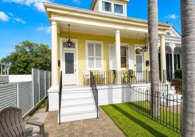 1st image of 5513 15 Tchoupitoulas St, New Orleans, LA 70115 | MLS# 2540777