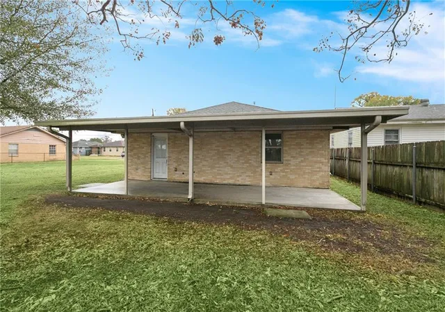 16th image of 2220 Lyndell Dr, Chalmette, LA 70043 | MLS# 2541552