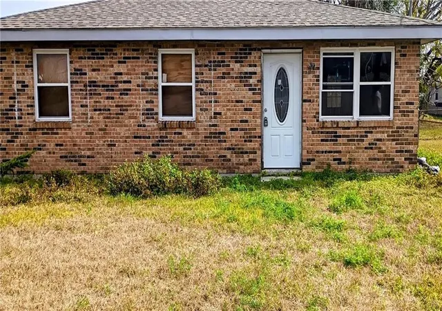 Photo 1 of Single family home for sale at 418 Center St, Westwego, LA 70094 | MLS# 2539764 | Listing updated on 2026-07-31