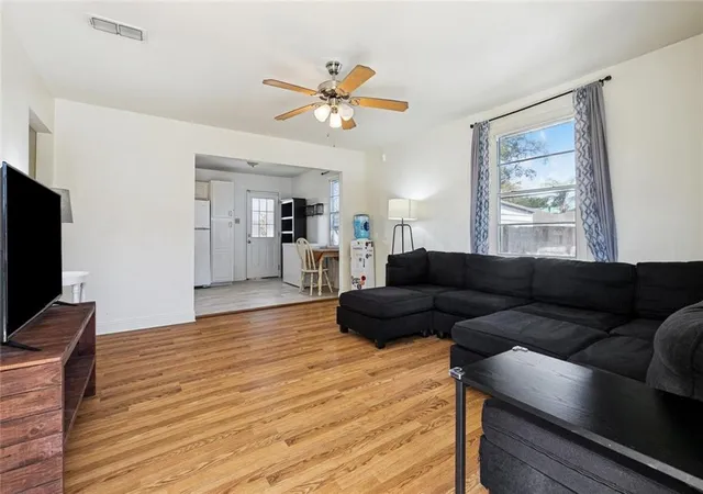 Homes for sale in Chalmette, LA | 2508 Trio St, Chalmette, LA 70043 | MLS# 2542022