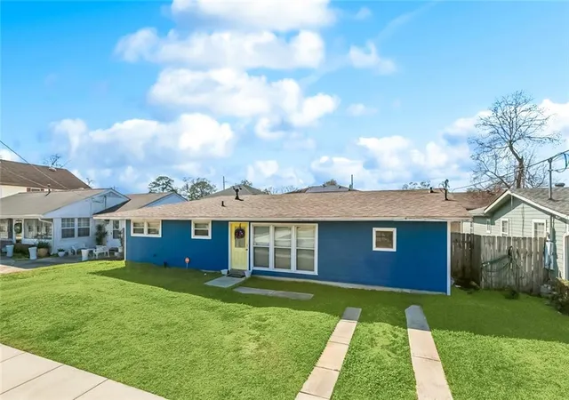 2nd image of 4966 Gallier Dr, New Orleans, LA 70126 | MLS# 2542130