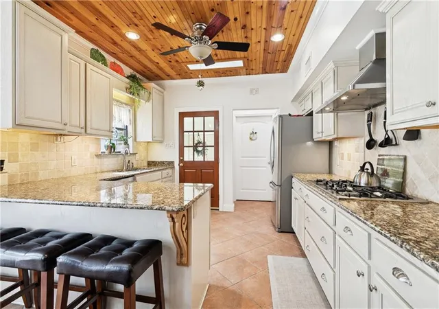 3rd image of 34 Kathleen Dr, Covington, LA 70433 | MLS# 2542325