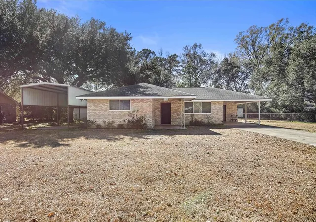 24th image of 1820 Destin St, Mandeville, LA 70448 | MLS# 2542454