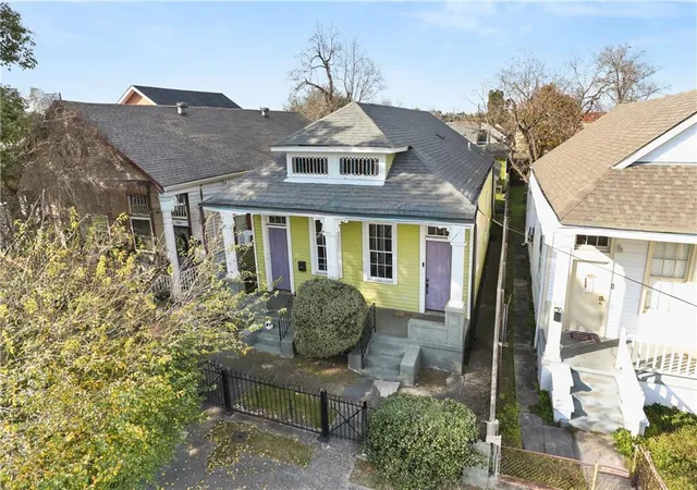 2nd image of 510 Diana St, New Orleans, LA 70114 | MLS# 2541942