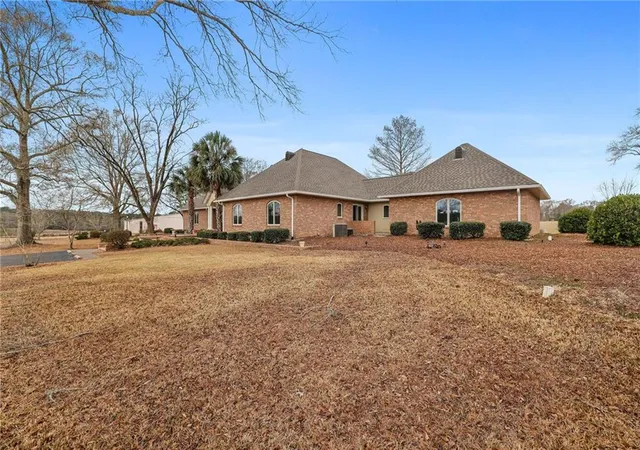 Homes for sale in Bogalusa, LA | 53319 Hwy 60 Hwy, Bogalusa, LA 70427 | MLS# 2542499