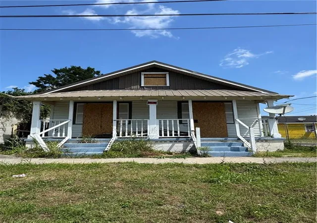 Photo 1 of Multi family home for sale at 830 32 Lamarque St, New Orleans, LA 70114 | MLS# 2542640 | Listing updated on 2026-03-25