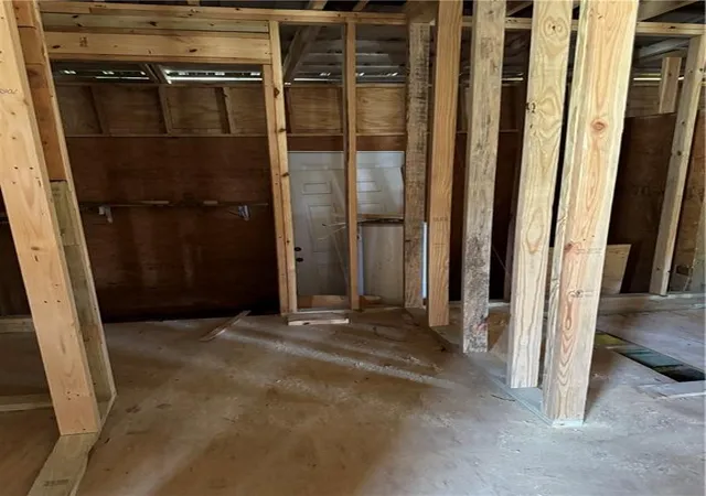 Listing Photo 5 - Condo for sale in building located at 830 32 Lamarque St, New Orleans, LA 70114
