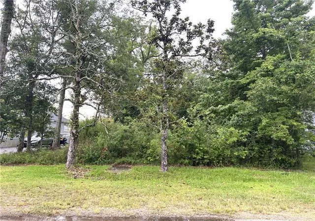 3rd image of 415 W 25Th Ave, Covington, LA 70433 | MLS# 2542530