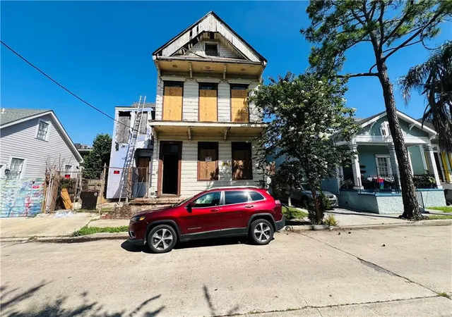 Homes for sale in New Orleans, LA | 815 N Robertson St, New Orleans, LA 70116 | MLS# 2542589