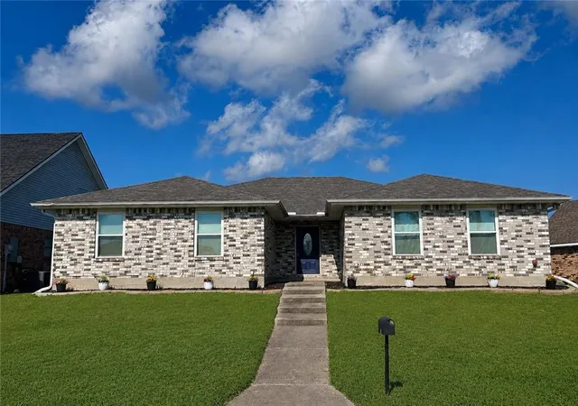 1st image of 204 Chubasco Ln, Slidell, LA 70458 | MLS# 2540890