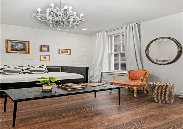 4th image of 336 Camp St #303, New Orleans, LA 70130 | MLS# 2542509