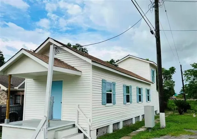 2nd image of 4001 Mcfarland St, New Orleans, LA 70126 | MLS# 2542863