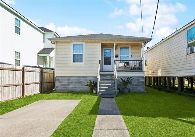 1st image of 3605 Fourth St, New Orleans, LA 70125 | MLS# 2543006