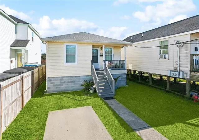 2nd image of 3605 Fourth St, New Orleans, LA 70125 | MLS# 2543006