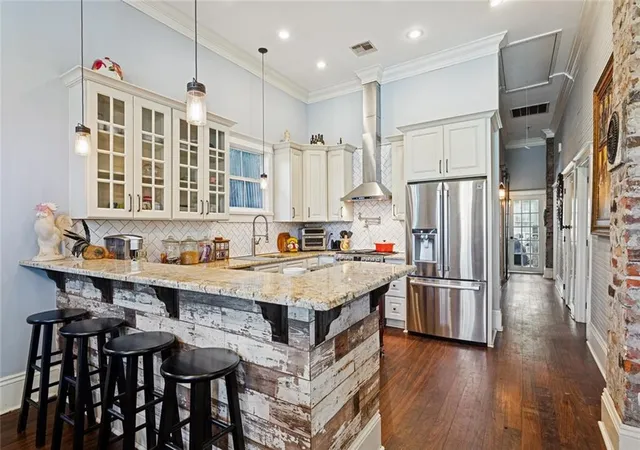 Photo 3 of Single family home for sale at 3312 Chippewa St, New Orleans, LA 70115 | MLS# 2543110 | Listing updated on 2026-07-28