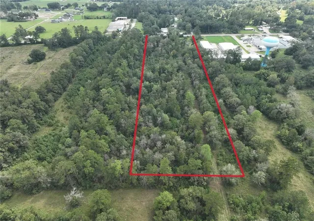 2nd image of 1645 E 190 Hwy, Hammond, LA 70403 | MLS# 2543182
