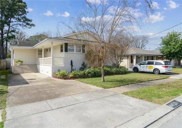 2nd image of 4420 Taft Park, Metairie, LA 70002 | MLS# 2543592