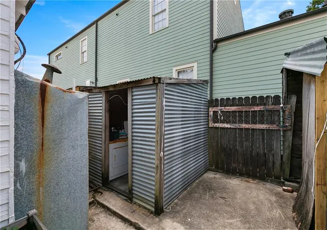 Homes for sale in New Orleans, LA | 4132 34 Constance St, New Orleans, LA 70115 | MLS# 2543805