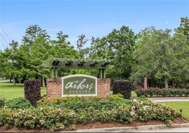 Photo 1 of Land for sale at 51 Arbor Cir, New Orleans, LA 70131 | MLS# 2543802 | Listing updated on 2026-02-21