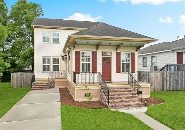 Homes for sale in New Orleans, LA | 5306 Wildair Dr, New Orleans, LA 70122 | MLS# 2543901