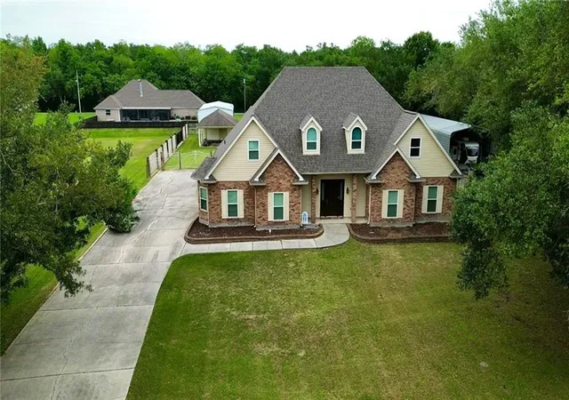 2nd image of 2335 Jean Lafitte Blvd, Lafitte, LA 70067 | MLS# 2541597