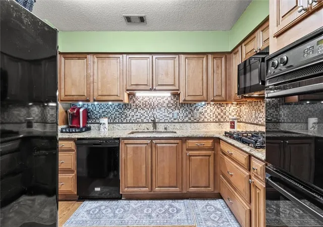 Homes for sale in Metairie, LA | 1409 Kent Ave, Metairie, LA 70001 | MLS# 2543153