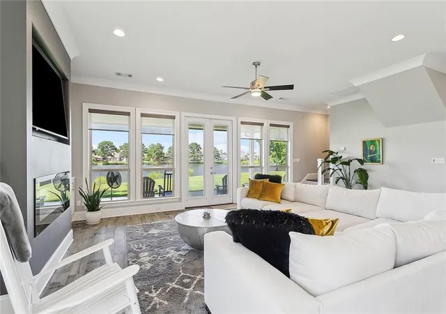 Photo 3 of Single family home for sale at 317 E Augusta Ln, Slidell, LA 70458 | MLS# 2544140 | Listing updated on 2026-05-18