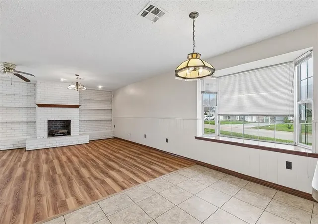 Photo 4 of Single family home for sale at 4241 Beaune Dr, Kenner, LA 70065 | MLS# 2544120 | Listing updated on 2026-03-06