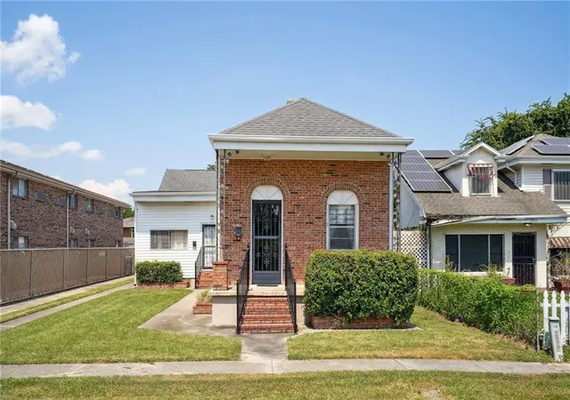 1st image of 514 16 Monticello Ave, New Orleans, LA 70121 | MLS# 2544798