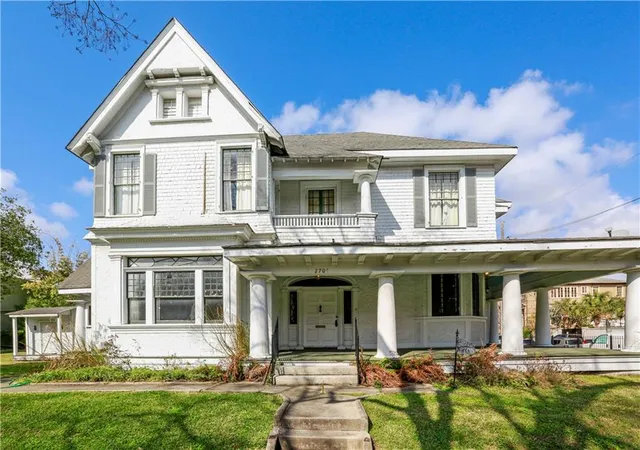 3rd image of 2701 Prytania St, New Orleans, LA 70130 | MLS# 2544821